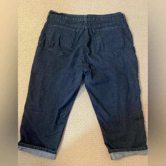 NYDJ dark denim crop Jeans size 16 with lift & tuck technology - Picture 2 of 4